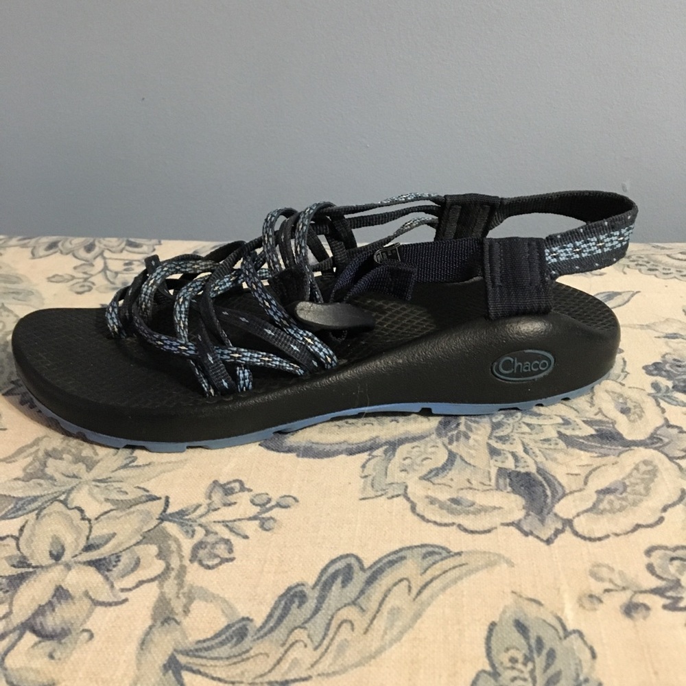 Chaco patterned straps